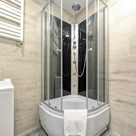 Hiszpanska Harmony By Bookinghost * Вроцлав